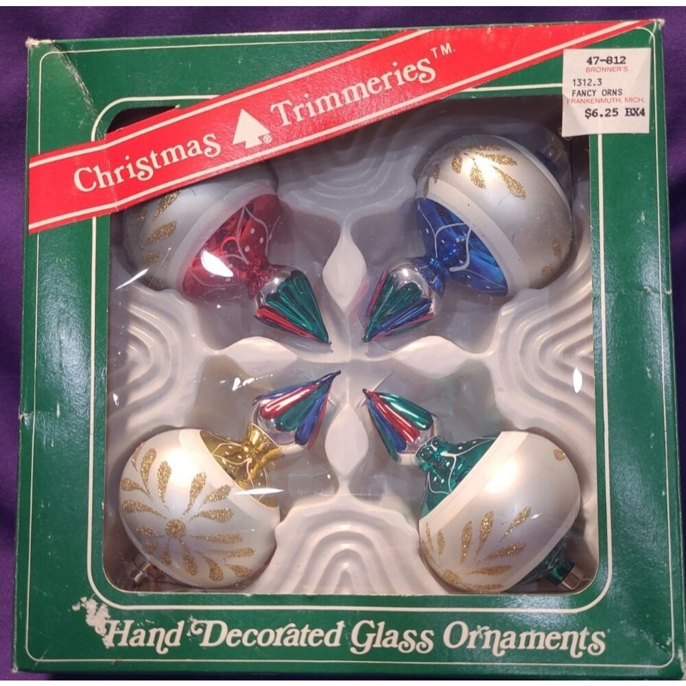 VTG Bradford Novelty Co Hand decorated Glass Ornament Set Of 4 In Box